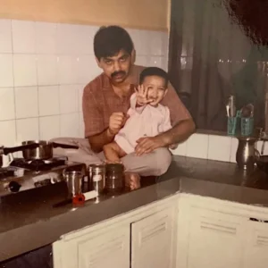 Childhood picture of Medha Shankar with her father Abhay Shankar