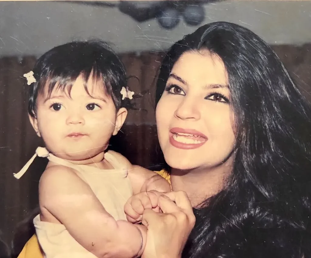 Childhood photo of Anjini Dhawan with her mother