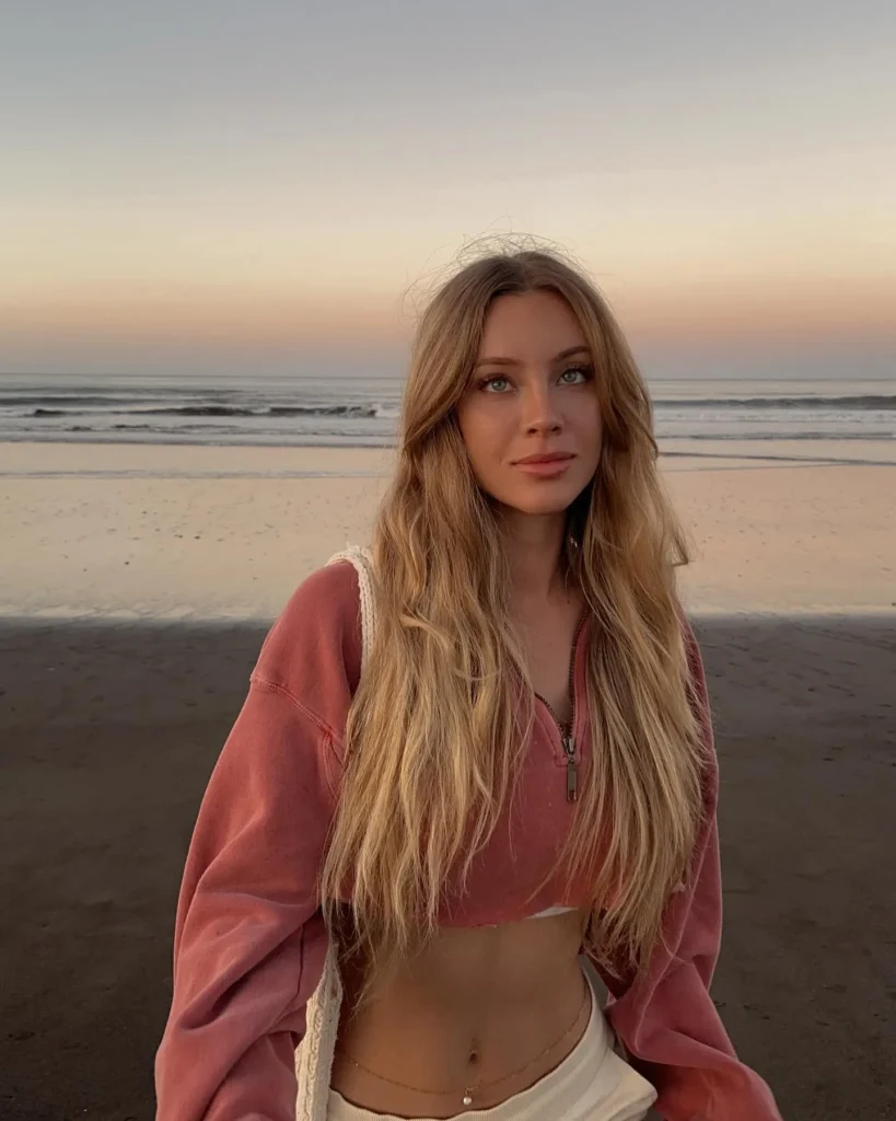 Daisy Keech